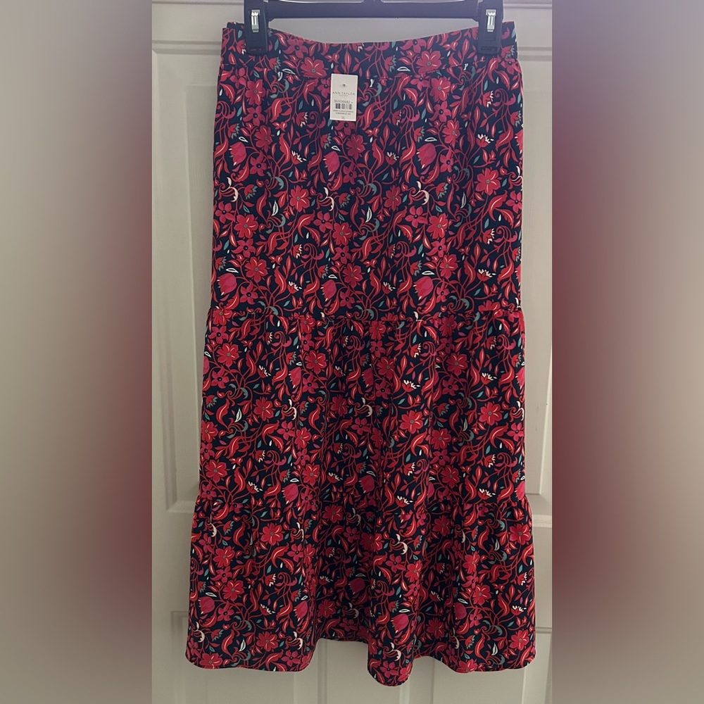 Ann Taylor factory floral skirt
